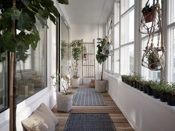 Arrangement of the closed balcony