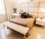 Modern style of interior design: characteristics, suggestions and ideas