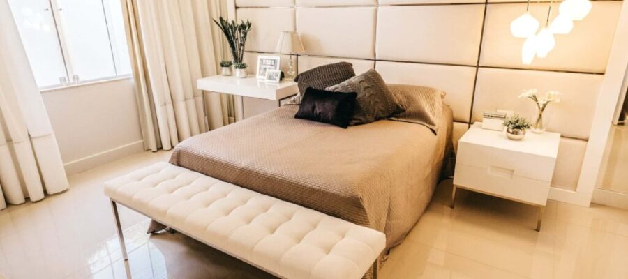 Modern style of interior design: characteristics, suggestions and ideas